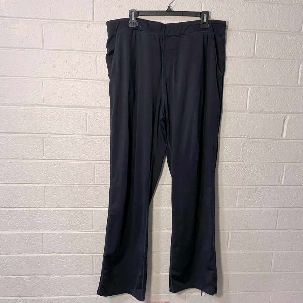 Basic Athletic Pants Relaxed With Pockets Men’s XL ? No size tag Used black worn
